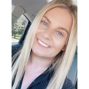 Meet your Posher, Bailey